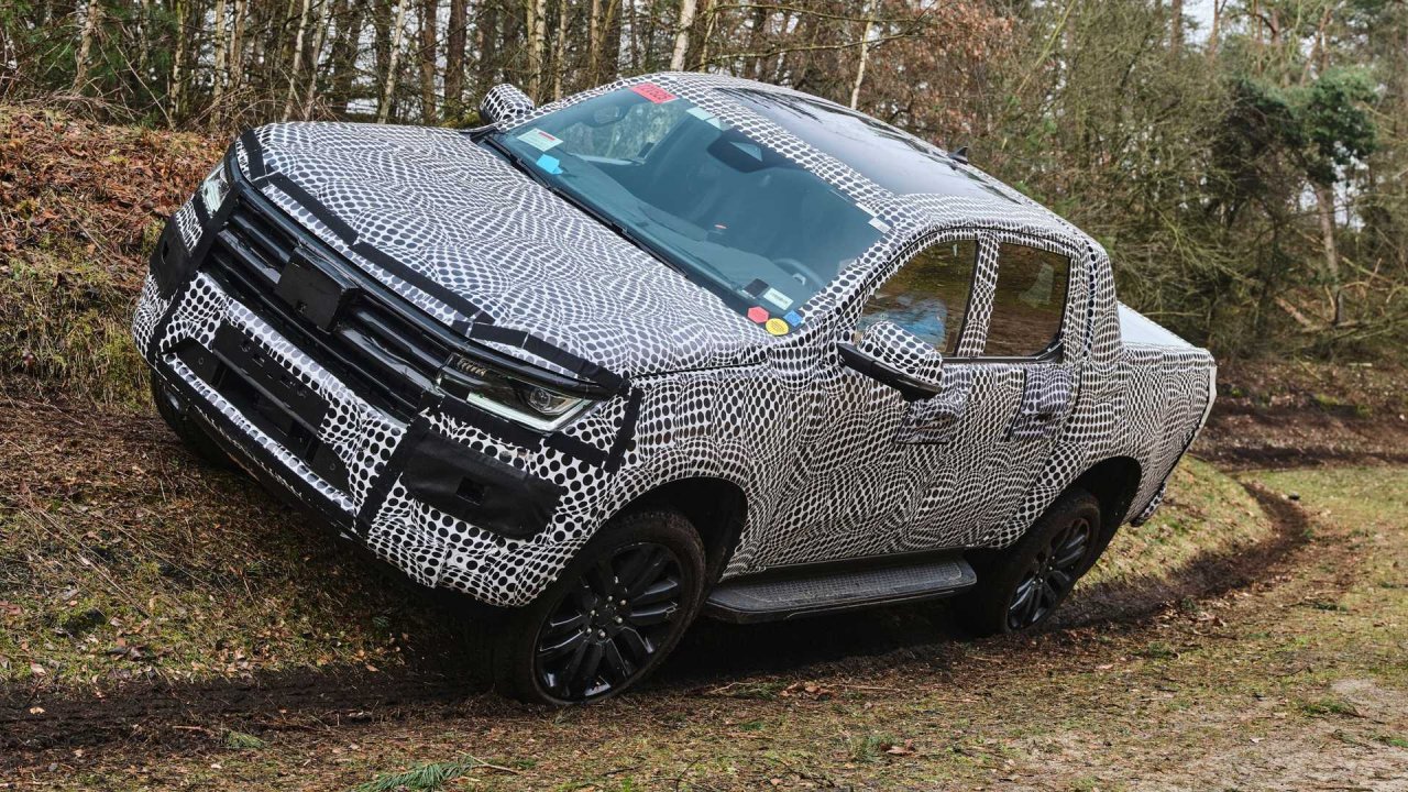 vw-volkswagen-amarok-pickup-truck-electric.jpg