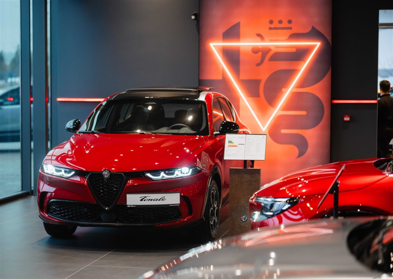 alfa-romeo-gorsel-2.jpg