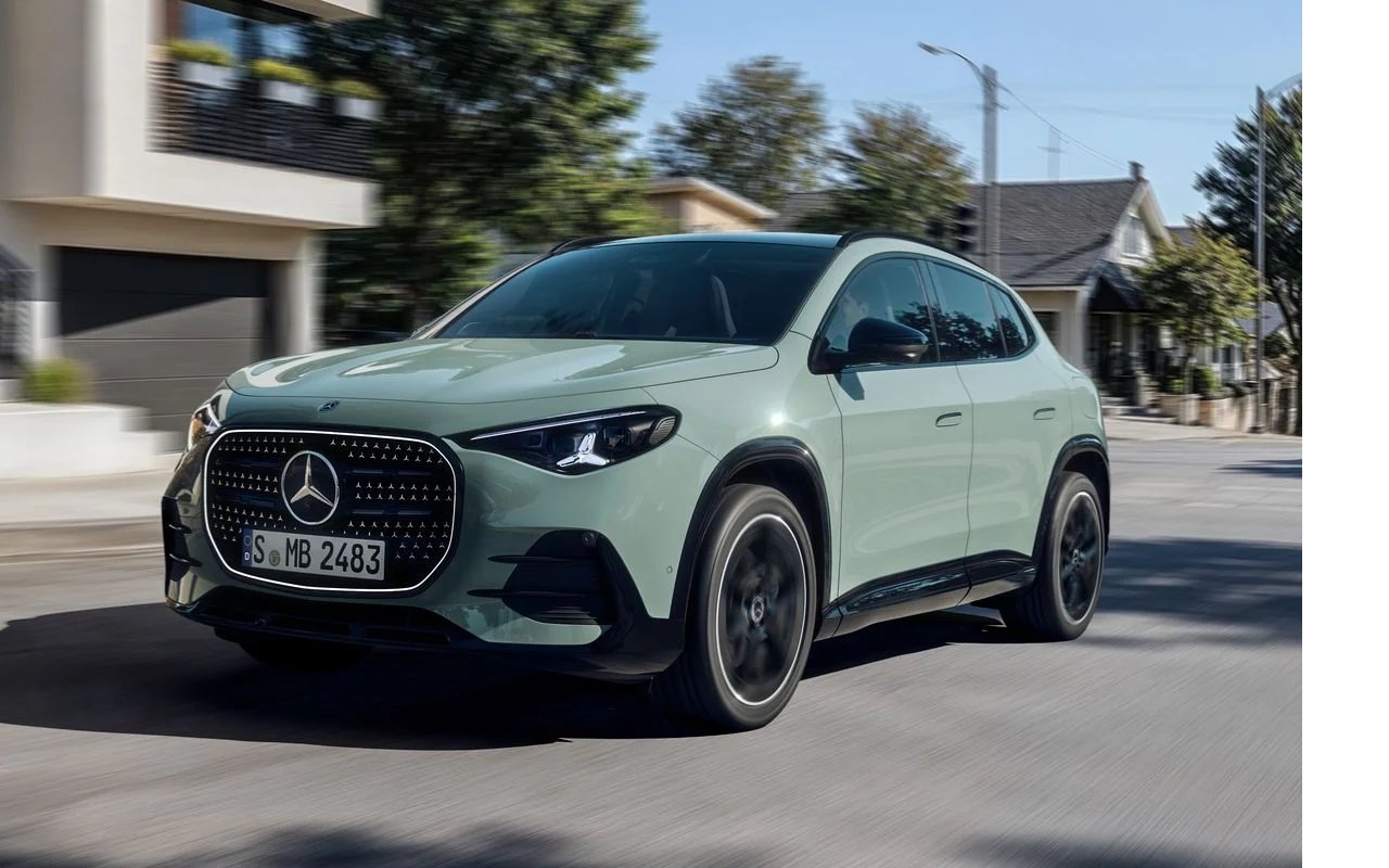 2027-mercedesbenz-gla-drive-53.webp