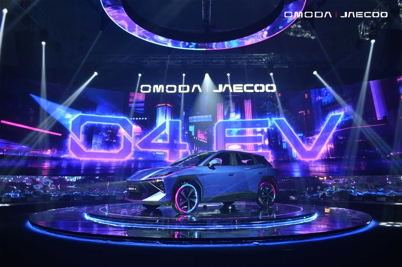 omoda-4-ev.jpg
