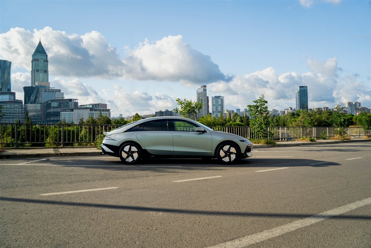 ioniq-6-2.jpg