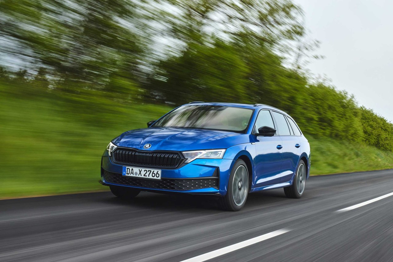 skoda-octavia-basarili-seruveninin-30-yilini-kutluyor-3.jpg