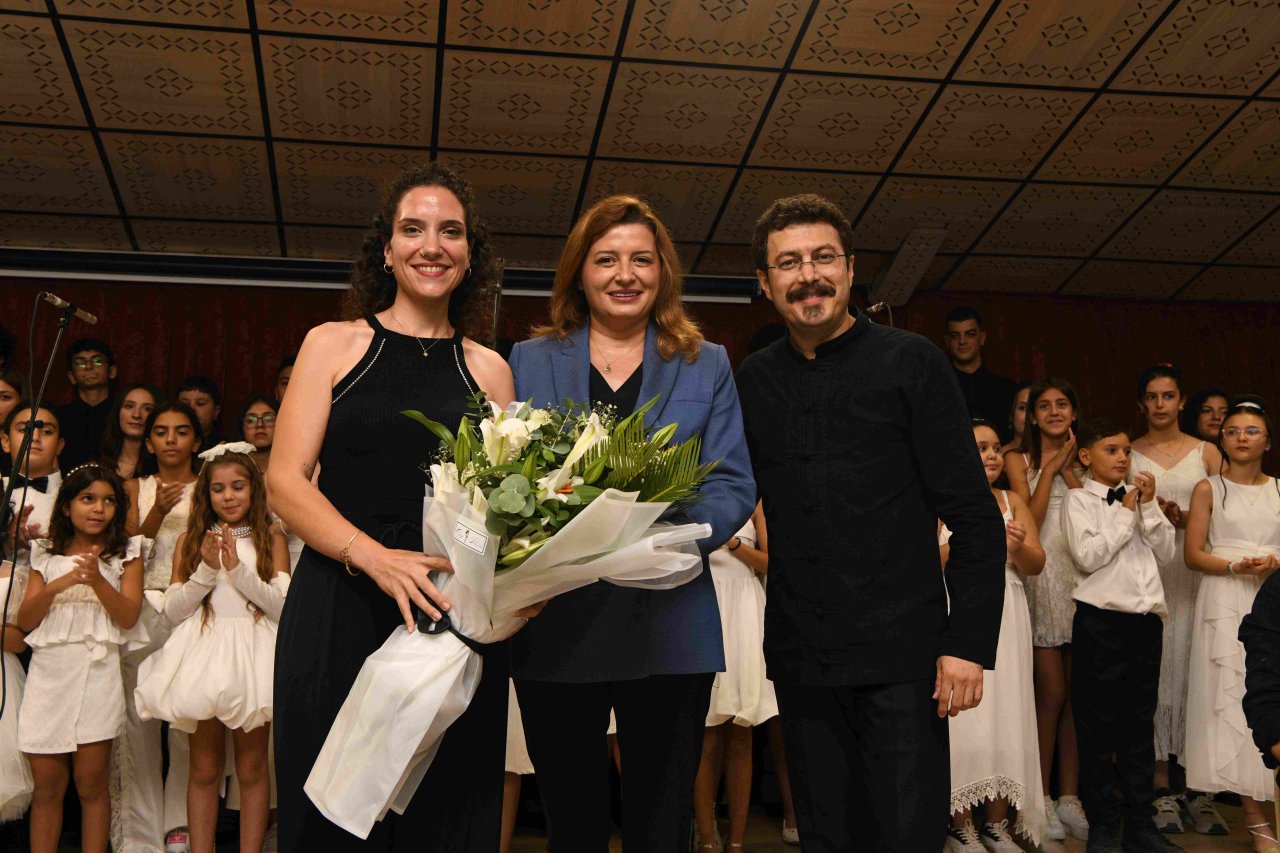 otokoc-otomotiv-pazarlama-lideri-esra-baser-2.jpg