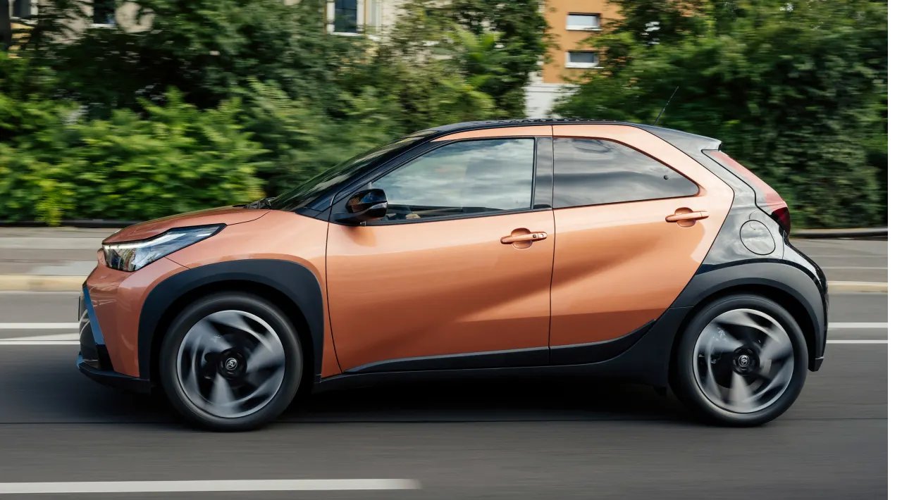 toyota-aygo-x-hybrid.webp