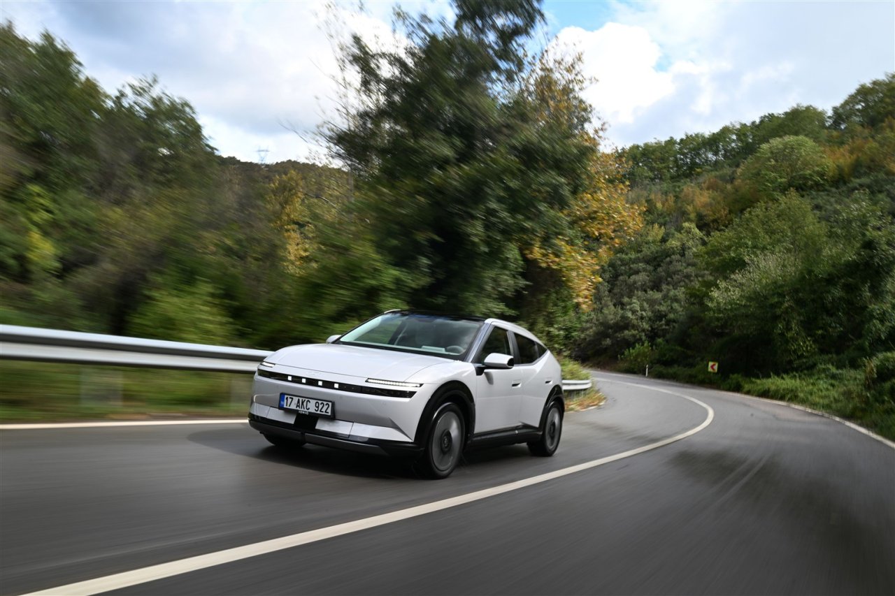 hyundai-ioniq-3-sat-ta-10-3.jpg